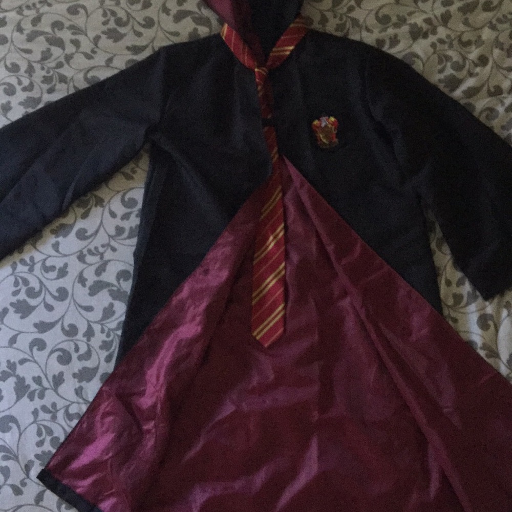Harry Potter Gryfindor Robe and tie